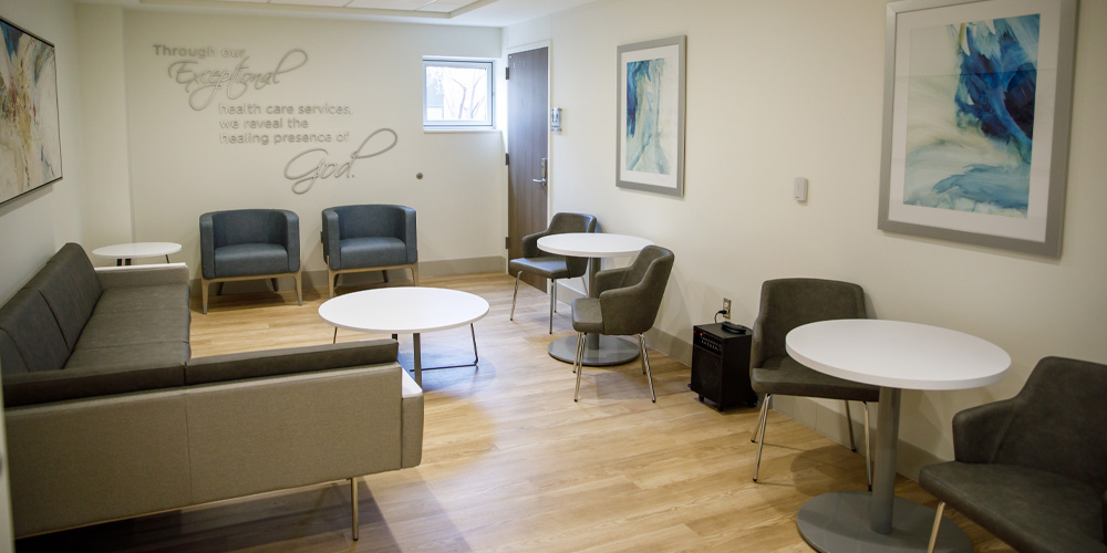 joyful-beginnings-childbirth-center-waiting-room