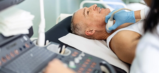 3 signs of head and neck cancer