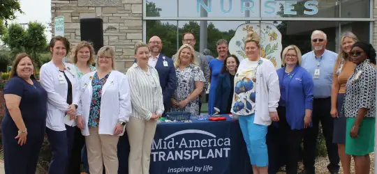 southern illinois staff around america transplant table