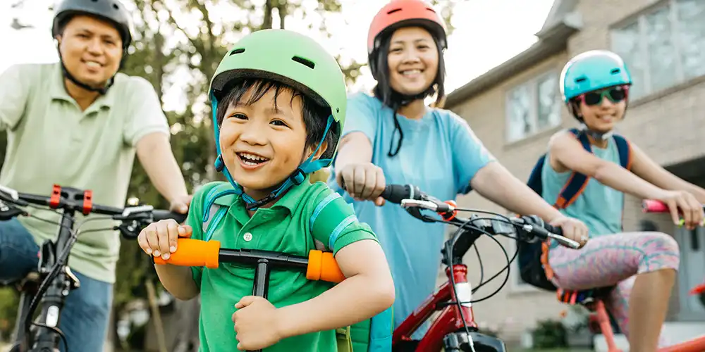 family riding bikes